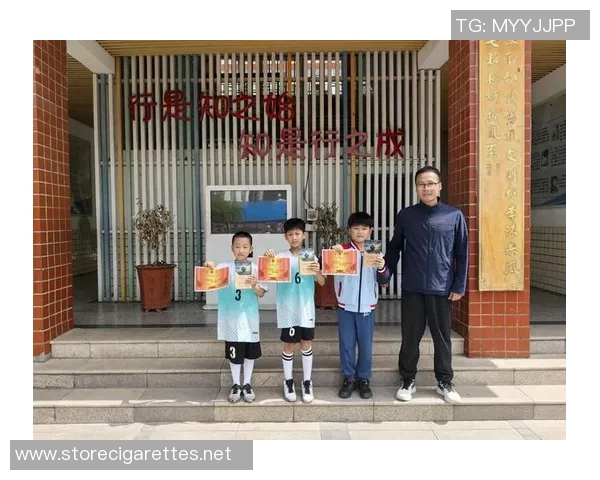 儿童足球明星时尚搭配指南让小球员在赛场上闪耀风采