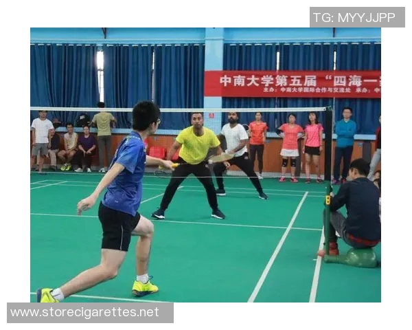 北京羽毛球队以78分稳居联赛积分榜首位展现强劲实力与团队合作精神