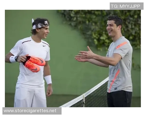 当我邂逅足球明星的那一刻改变了我的人生轨迹 当我邂逅足球明星的那一刻改变了我的人生轨迹