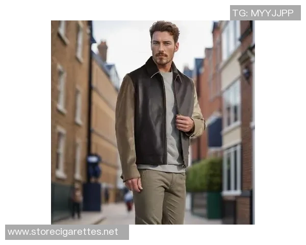 足球明星棉服外套时尚潮流新选择让你在寒冬中也能尽显运动风范 足球明星棉服外套时尚潮流新选择让你在寒冬中也能尽显运动风范