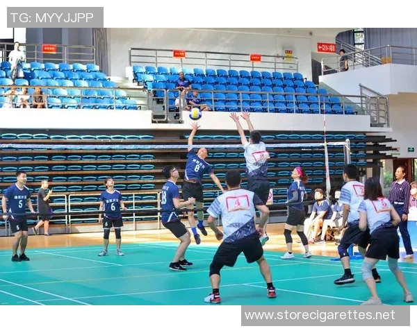 重庆排球队的比赛经验揭秘:排球巨献背后的故事与技巧分析 重庆排球队的比赛经验揭秘:排球巨献背后的故事与技巧分析