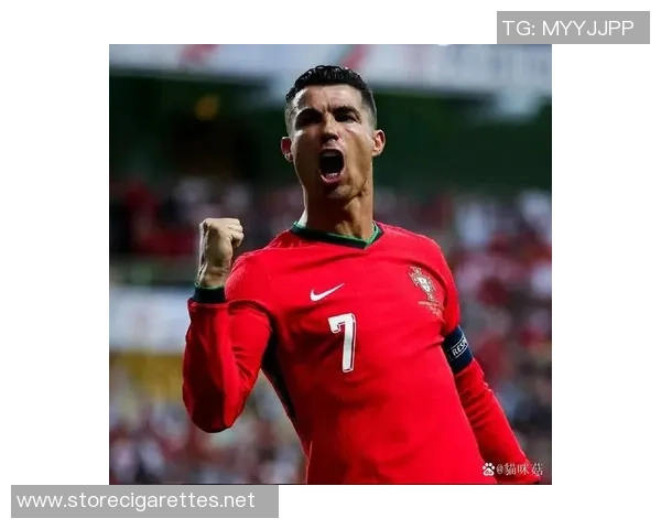 高清头像足球明星合集展现球场风采与个人魅力的完美结合 高清头像足球明星合集展现球场风采与个人魅力的完美结合