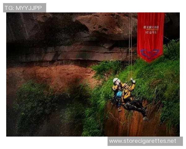 攀岩巨献:探秘成都攀岩队的比赛经验 攀岩巨献:探秘成都攀岩队的比赛经验